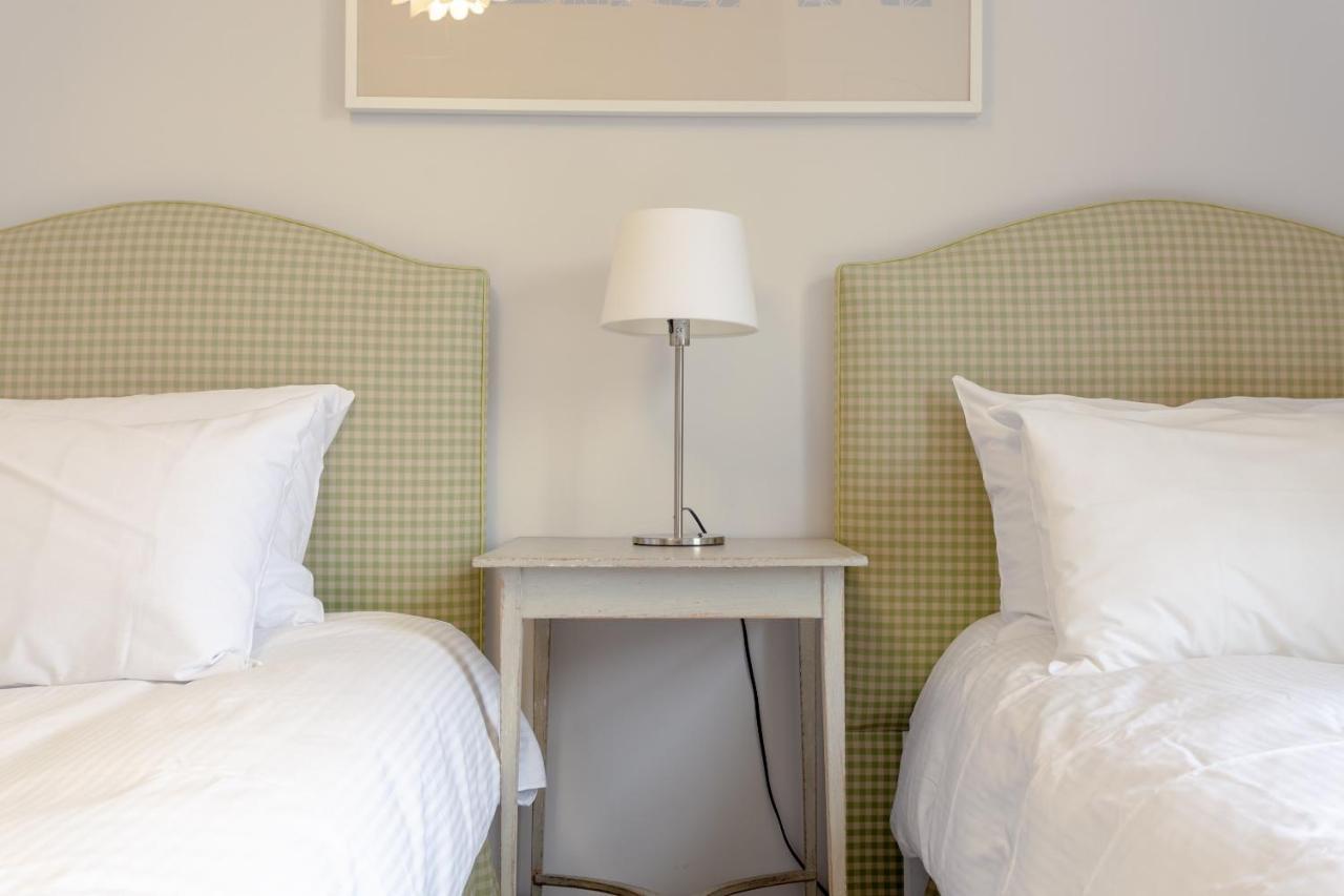 2 Bedroom Apartment Hammersmith Grove Sleeps 4 London Luaran gambar